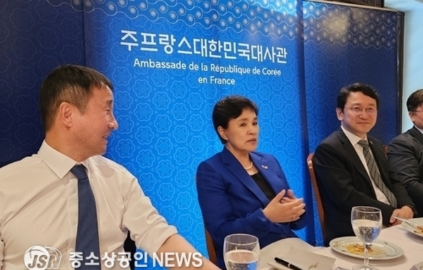 특사단, 佛외교수석에 대통령 친서 전달…협력 강화 공감