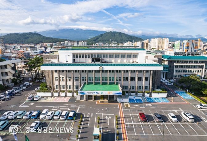 제주 용암해수로 세계적 해양바이오 허브 만든다, 제8회 중앙지방협력회의서 거점형 기회발전특구 지정 건의