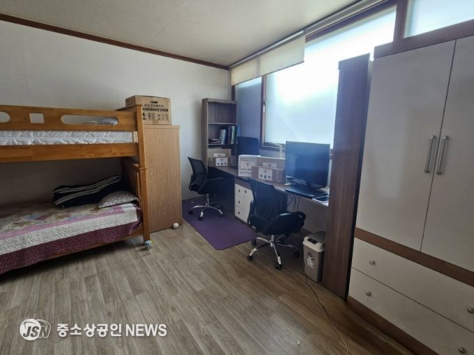 ‘함께 나누는 희망의 공간’ 공부방 지원