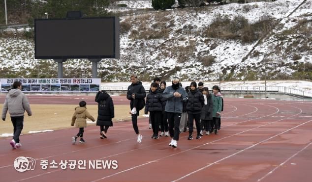 진도군, 동계 전지 훈련팀 유치로 스포츠 마케팅 성과