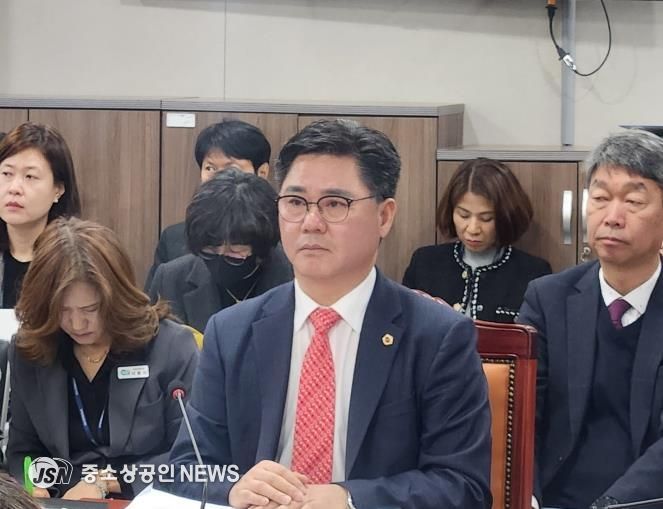 경기도의회 정하용 의원, '경기도 전통시장 및 골목상권 매니저 운영 및 지원 조례안' 상임위 통과