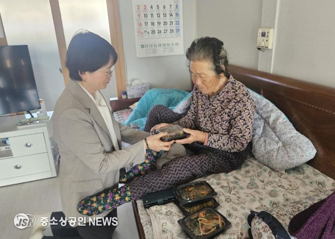 거동불편 어르신 건강지키는 밑반찬 지원사업