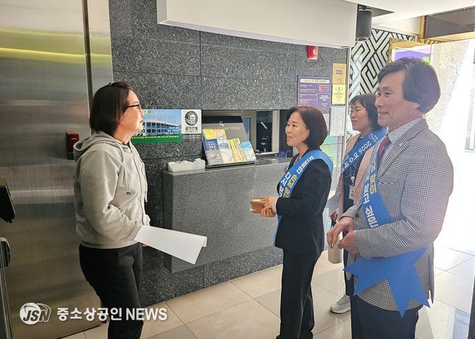 여수시가 숙박업소 바가지요금 근절을 위해 민관합동 단속에 나섰다.