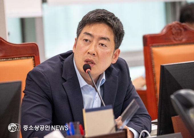 박진영 경기도의원(기획재정위원회, 더불어민주당, 화성8)