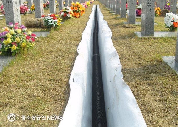 부직포 및 유공관 설치