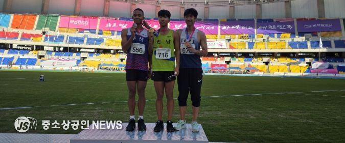 육상 조상현 선수 1장