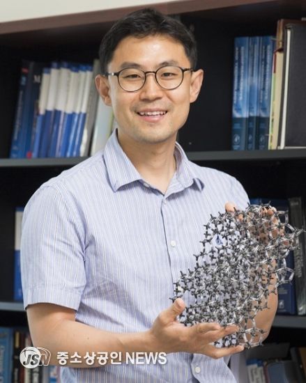 2025년 11월 수상자 최민기 교수