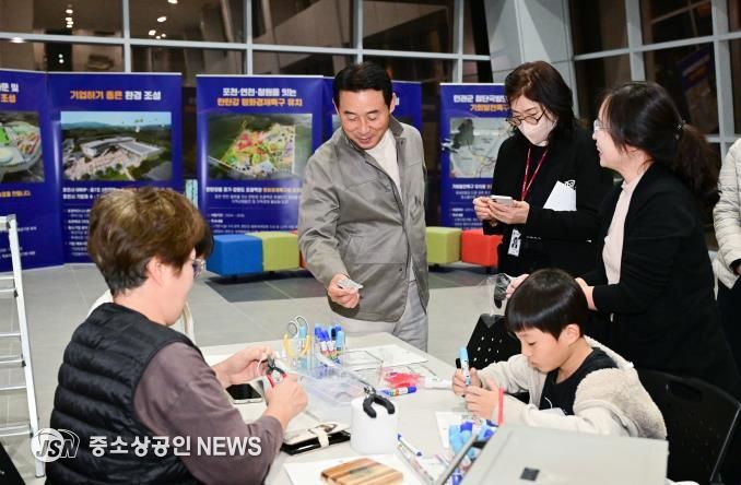 포천시 어린이들, 무대에서 반짝이다...‘2025년 포천시지역아동센터 연합발표회’ 성황리 개최