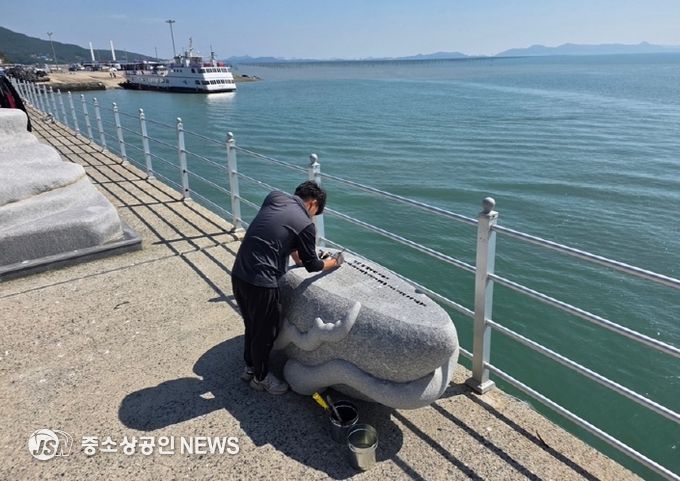섬 뻘낙지 음식특화거리 노후 시설 정비