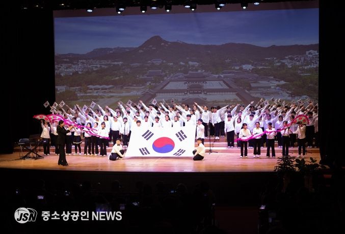 나주시가 11일 나주문화예술회관과 나주정미소 일원에서 ‘예술 더하기 수업 성과공유회’를 개최했다.