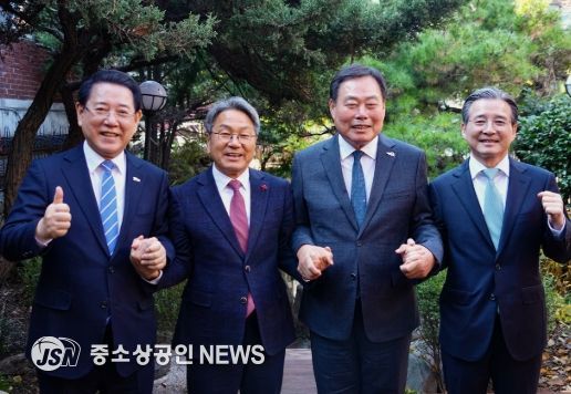 4자 사전협의에 참석한 김영록 전남지사, 강기정 광주시장, 김산 무안군수, 김용범 대통령실 정책실장
