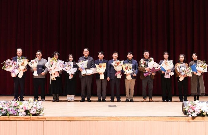 ‘2025년 자랑스러운 기업인’ 선정