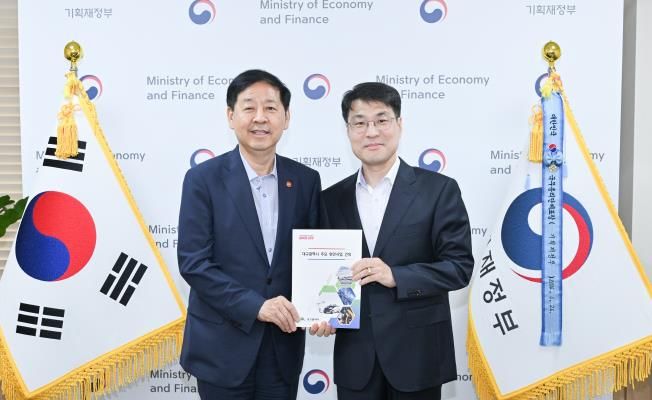 구윤철 경제부총리 면담사진