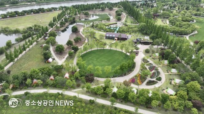 일‧휴식‧관광 동시에 가능한 정원워케이션 전경.