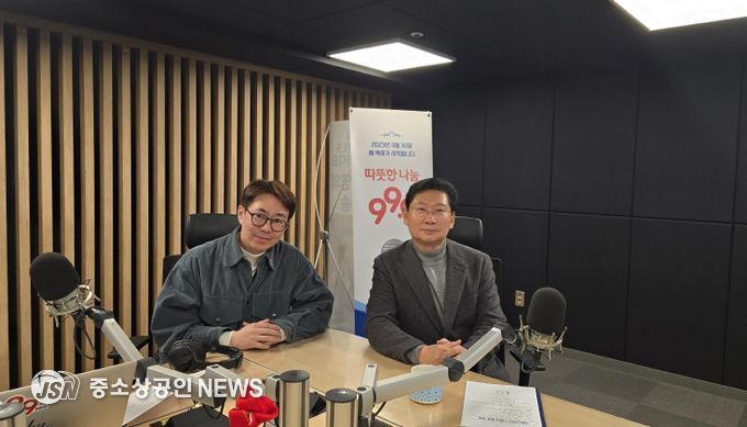 이상일 용인특례시장이 22일 OBS라디오 '굿모닝 OBS'에 출연해 용인에서 진행 중인 반도체 프로젝트 중요성과 정부 역할을 강조했다.