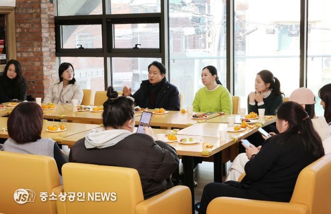 김찬진 동구청장, 장애인체육회 프로그램 참여 장애학생들과‘동구랑 스틸랜드’방문