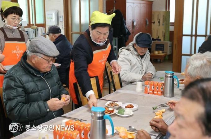 고흥군, 설 명절 맞아 노인복지시설·경로식당 방문... 현장 소통 행보 ‘훈훈’