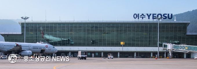 여수공항,