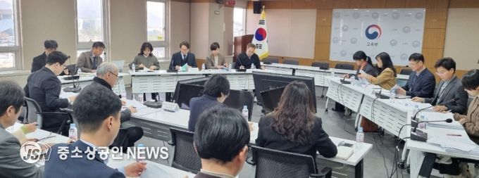 광주시교육청은 13일 교육부 대회의실에서 열린 ‘교육행정체제통합 협력 회의’에 참석해 교육부 교육행정체제통합지원단, 전남도교육청 관계자와 교육행정 통합 관련 협의를 진행했다